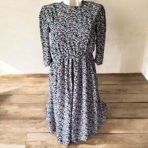Floral Dress 👗👚 🐥🐚 POCKETS!